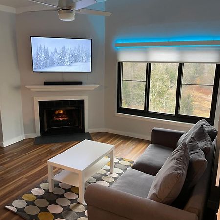 Modern Condo With Ski In & Ski Out - Silver Creek Lodge, סנואושו מראה חיצוני תמונה
